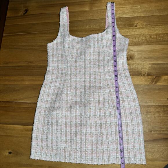 Rumored Tweed Mini Dress Pink Shimmer Size 10 New With Tags - Picture 12 of 14